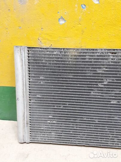 Радиатор кондиционера Renault Fluence