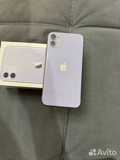 iPhone 11, 64 ГБ