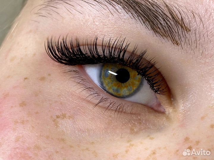 Наращивание ресниц