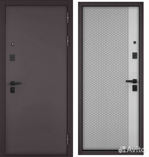 Дверь входная металлическая в квартиру