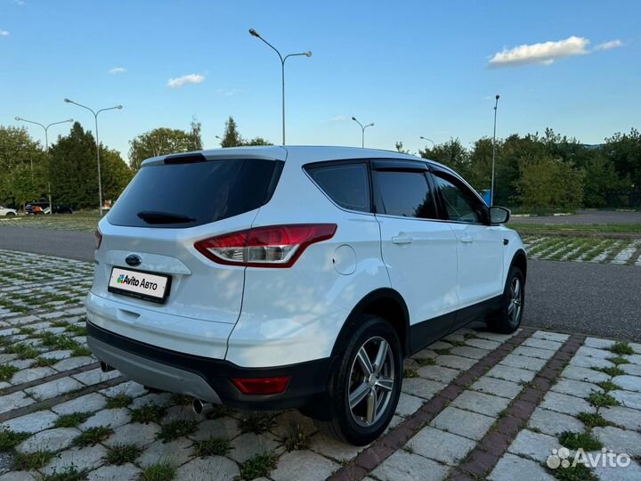 Ford Kuga 2.5 AT, 2015, 135 000 км