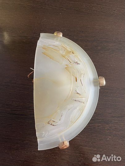 Светильник