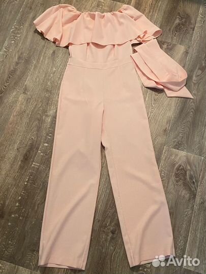 Комбинезон женский