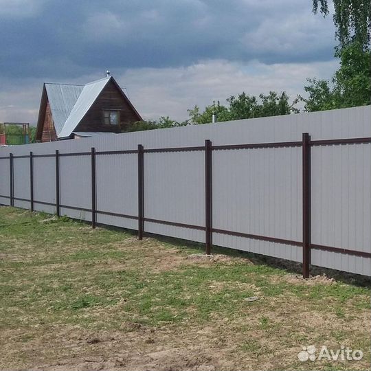 Забор из профнастила 2,5 метра в Лихославле