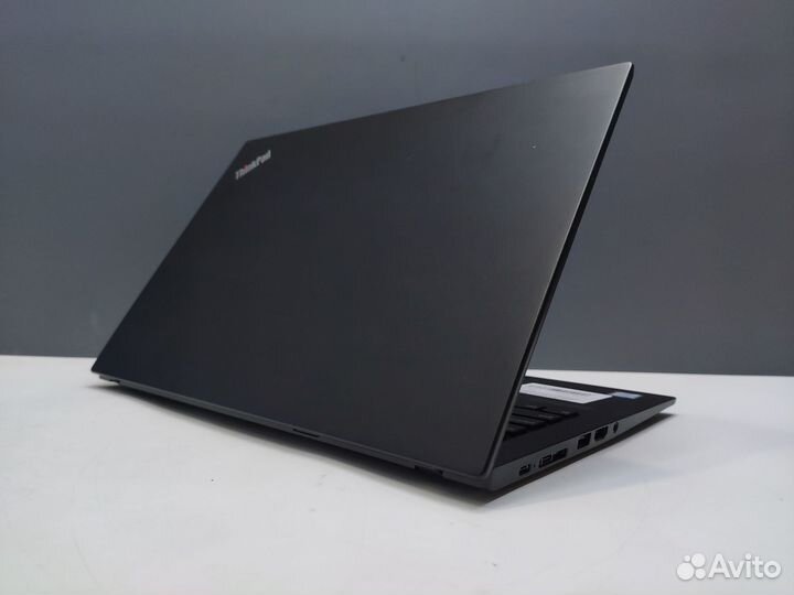 Lenovo thinkpad t490s