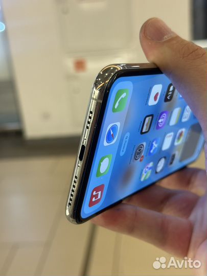 iPhone 11 Pro Max, 64 ГБ