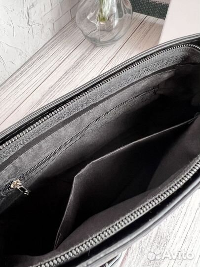 Сумка guess новая черная