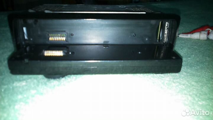 Продам магнитолу