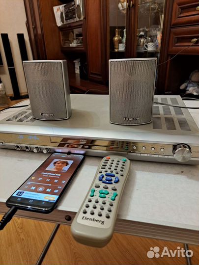 Музукальный центр elenberg. Состояние супер