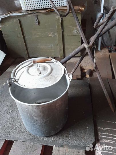 Набор для летней рыбалки.котелок и стойки