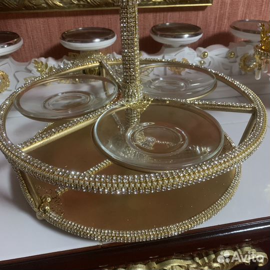 Металлическая фруктовница, конфетница