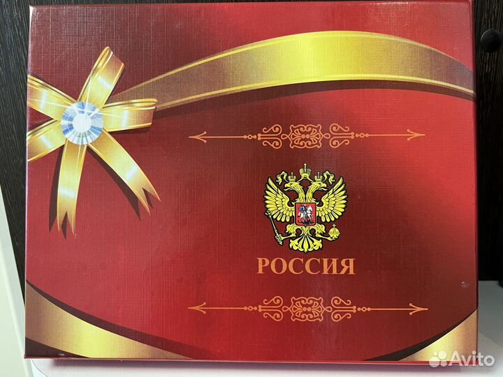 Подарочный набор с фляжкой и стопками