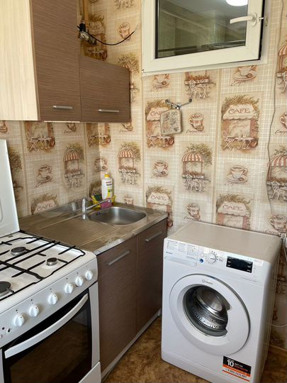 2-к. квартира, 44 м², 2/4 эт.