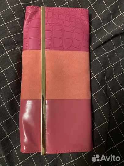 Розовый клатч