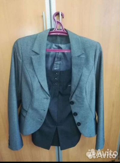 Школьный костюм, размер 42-44