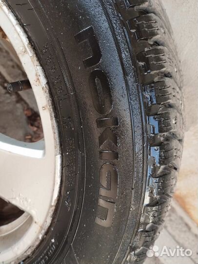 Nokian Tyres Hakkapeliitta 8 65 R15 95