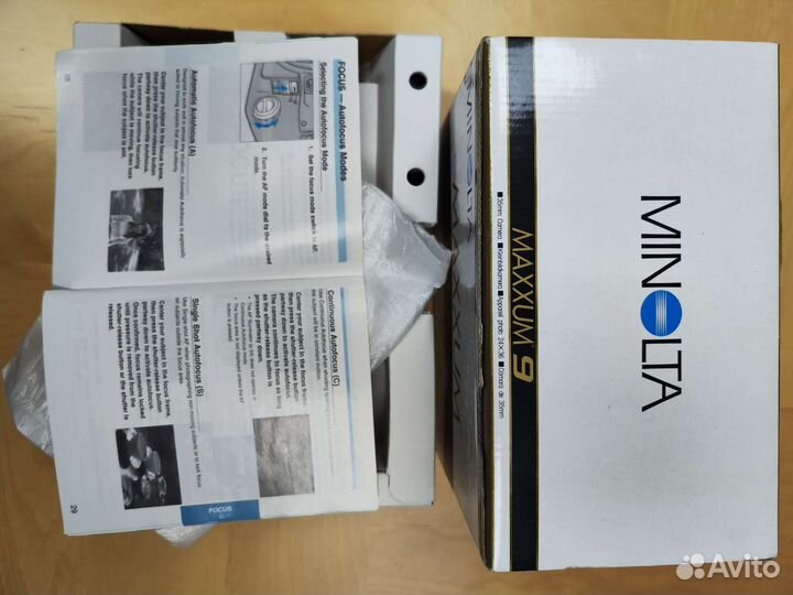 Коробка от Minolta Maxхum 9 с инструкцией