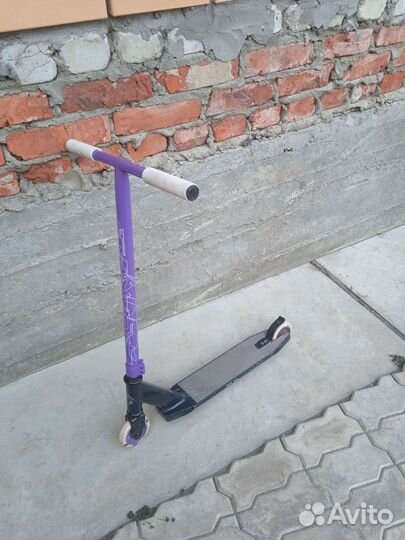 Трюковой самокат