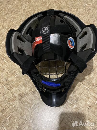Хоккейный шлем вратаря