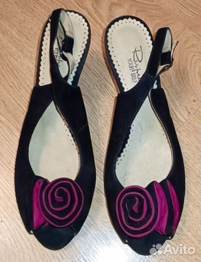 Босоножки 36р