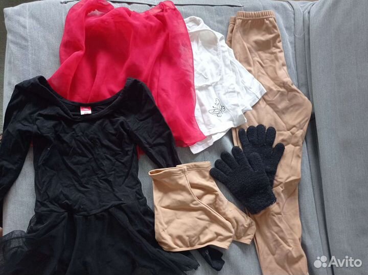 Тренировочный костюм для фигурного катания