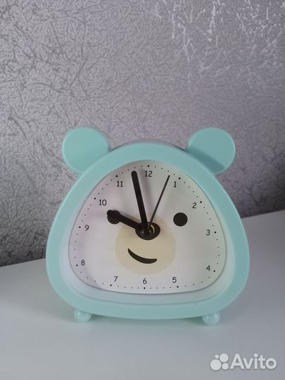 Часы будильник