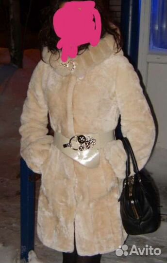 Шуба мутоновая с капюшоном