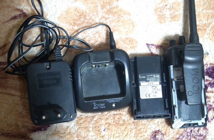 Рация icom F-16