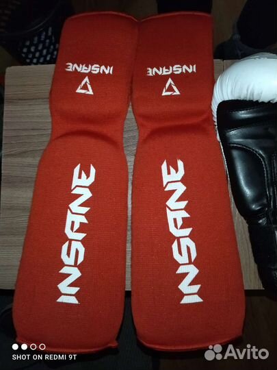 Боксерские перчатки 14 унций