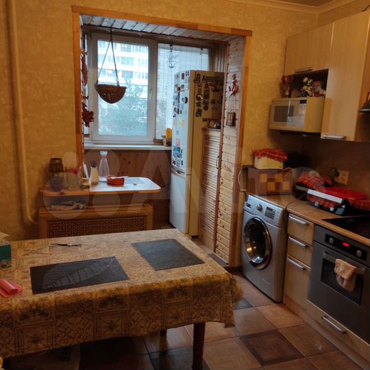 3-к. квартира, 71 м², 2/17 эт.