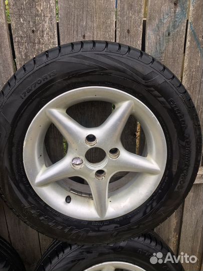 Viatti Strada Asimmetrico 17.5/70 R13