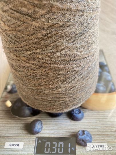 Пряжа букле Zegna Baruffa