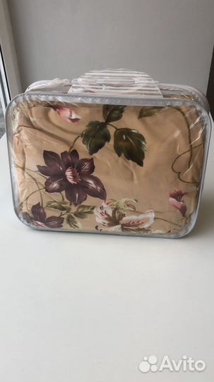 Чехлы на диван