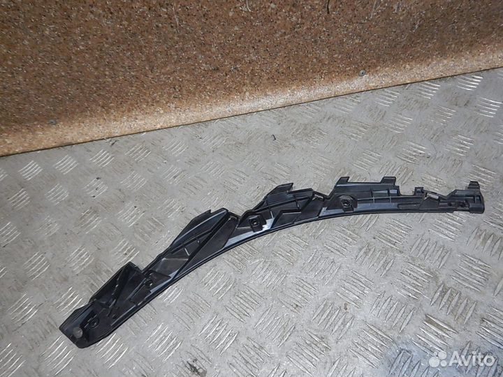 Кронштейн фары правой, KIA (Киа) -soul (SK3)(18)