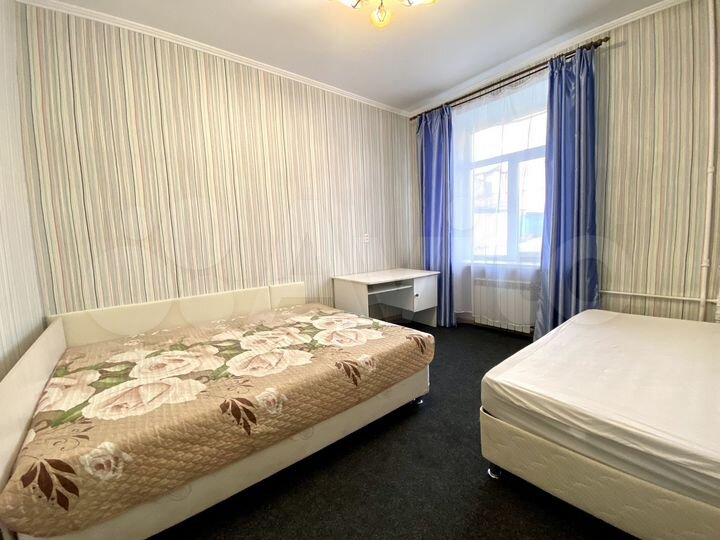 2-к. квартира, 52 м², 1/5 эт.