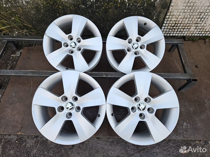 Диски литые r15 5x100 оригинал Skoda
