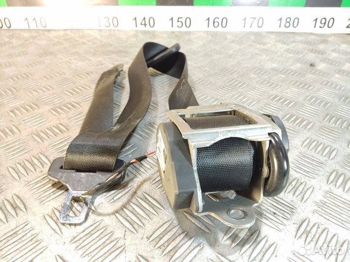 Ремень безопасности задний левый A 169