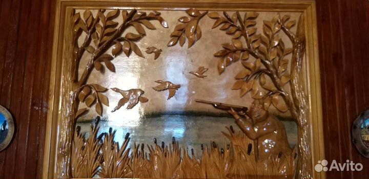 Резные картины из дерева