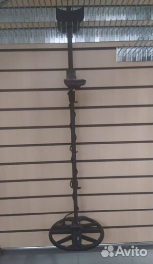 Металлоискатель Minelab Equinox 600