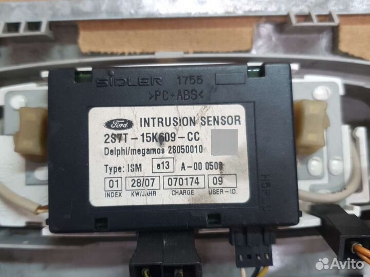 Плафон салонный ford focus 2