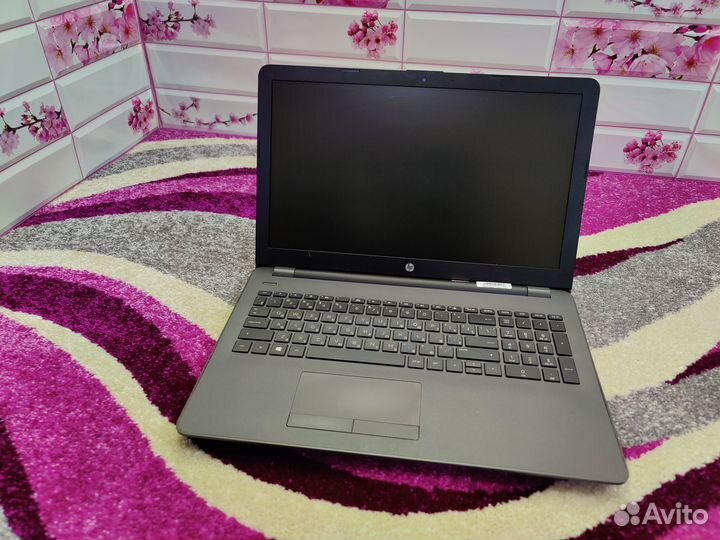 Ноутбук HP Intel Core i3/Intel HD Graphics 620