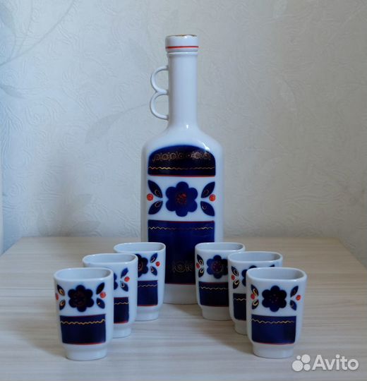 Графин и стопки СССР