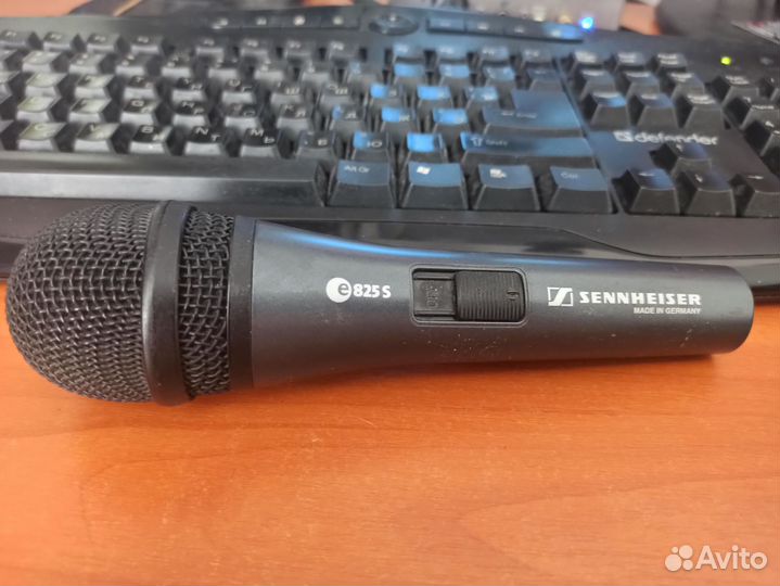 Микрофон Sennheiser e825 s