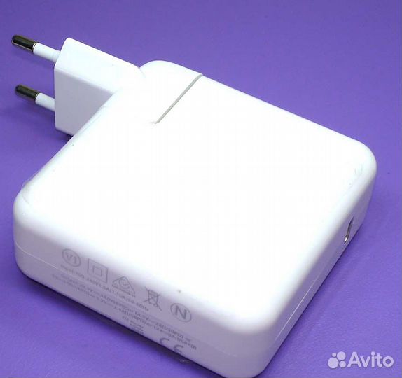 Блок питания Apple A1718 61W USB Type-C