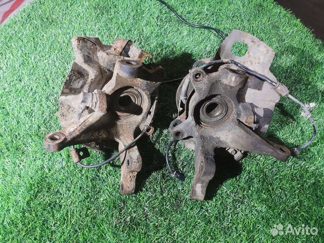 Кулак поворотный Hyundai Elantra 3 XD G4ED