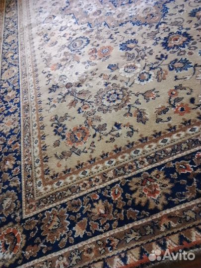 Ковёр и дорожка