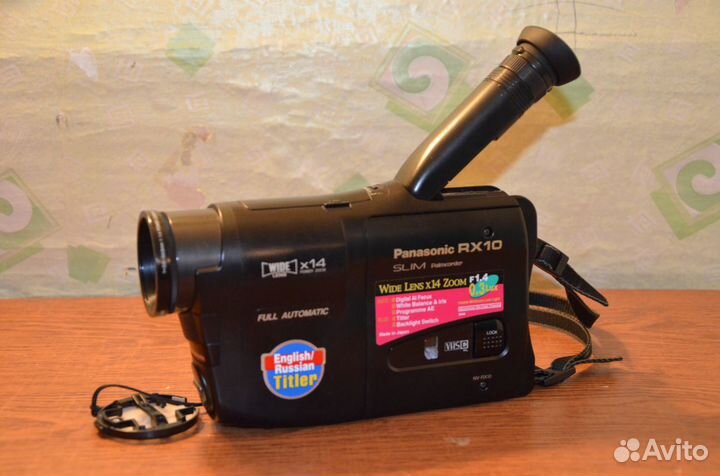 Продаю видеокамеру