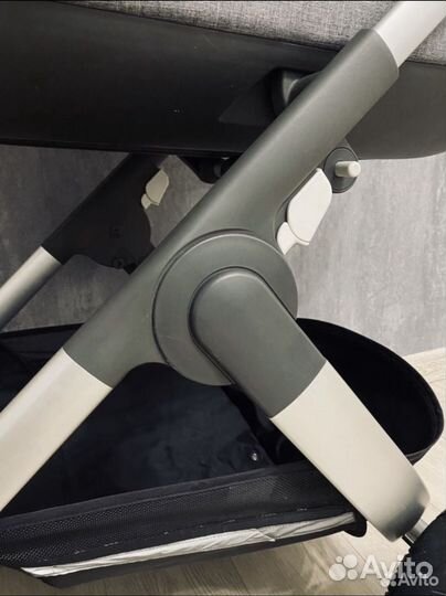 Детская коляска