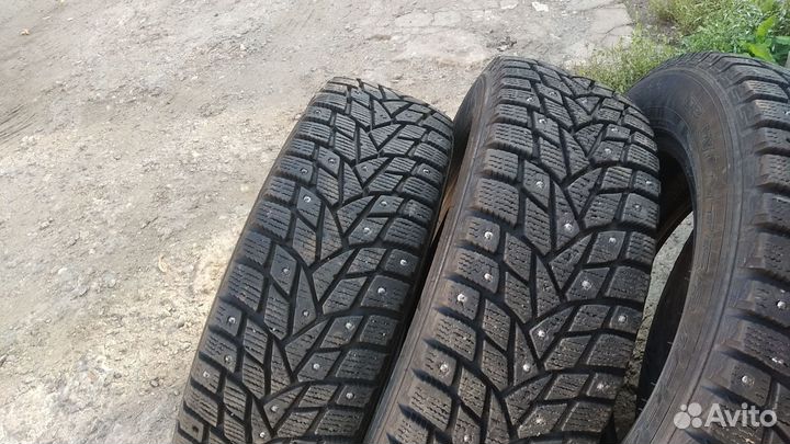 Dunlop SP Winter Ice 02 185/65 R15