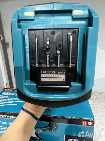 Угловая шлифовальная машина Makita GA029GZ